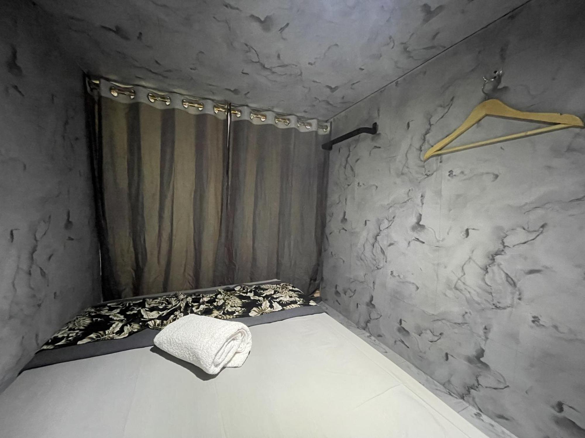 Pedidi Penida Hostel Batununggul Dış mekan fotoğraf